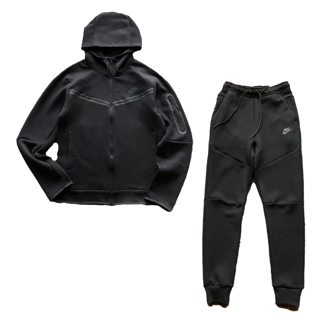 Nike tech fleece black