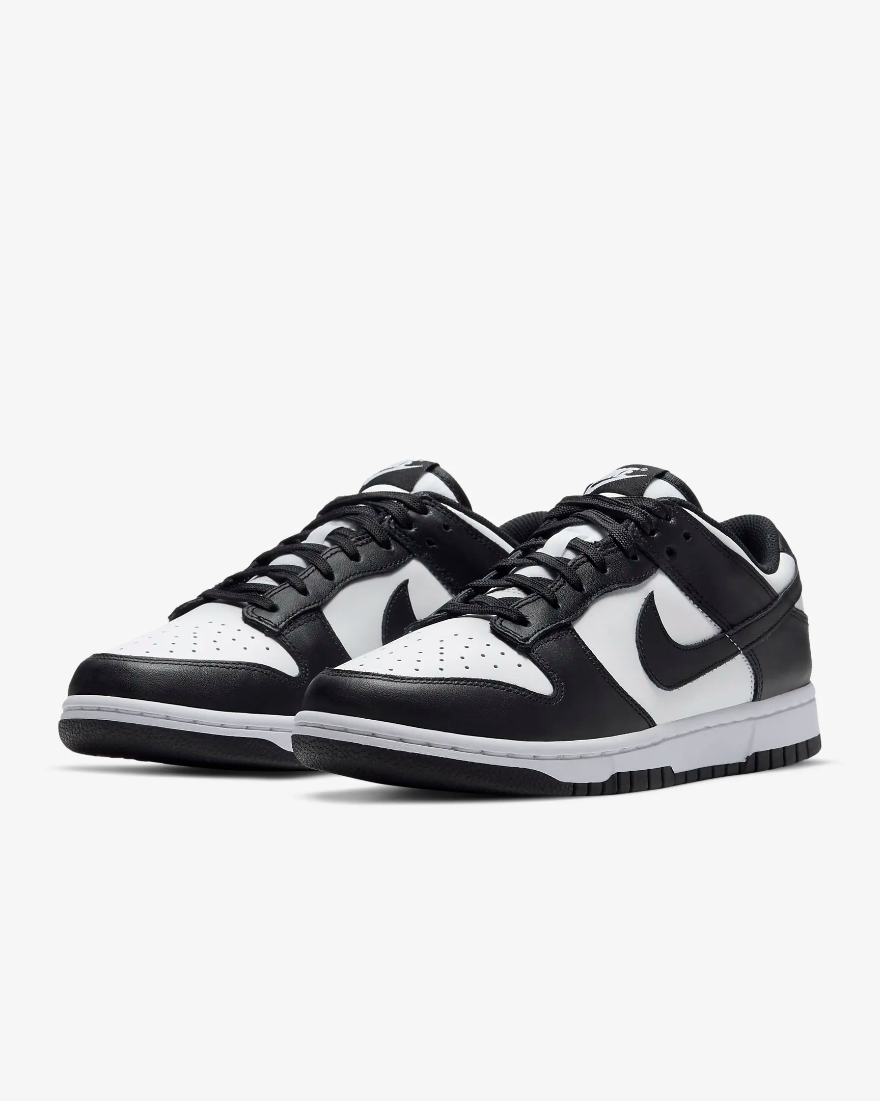 Nike dunk low panda