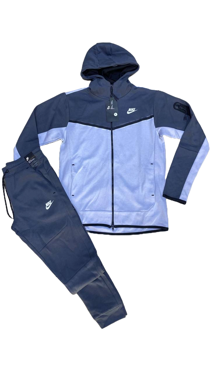 Nike tech fleece