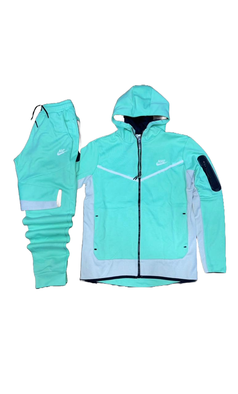Nike tech fleece