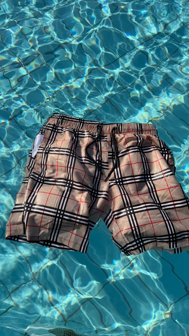 Short Burberry